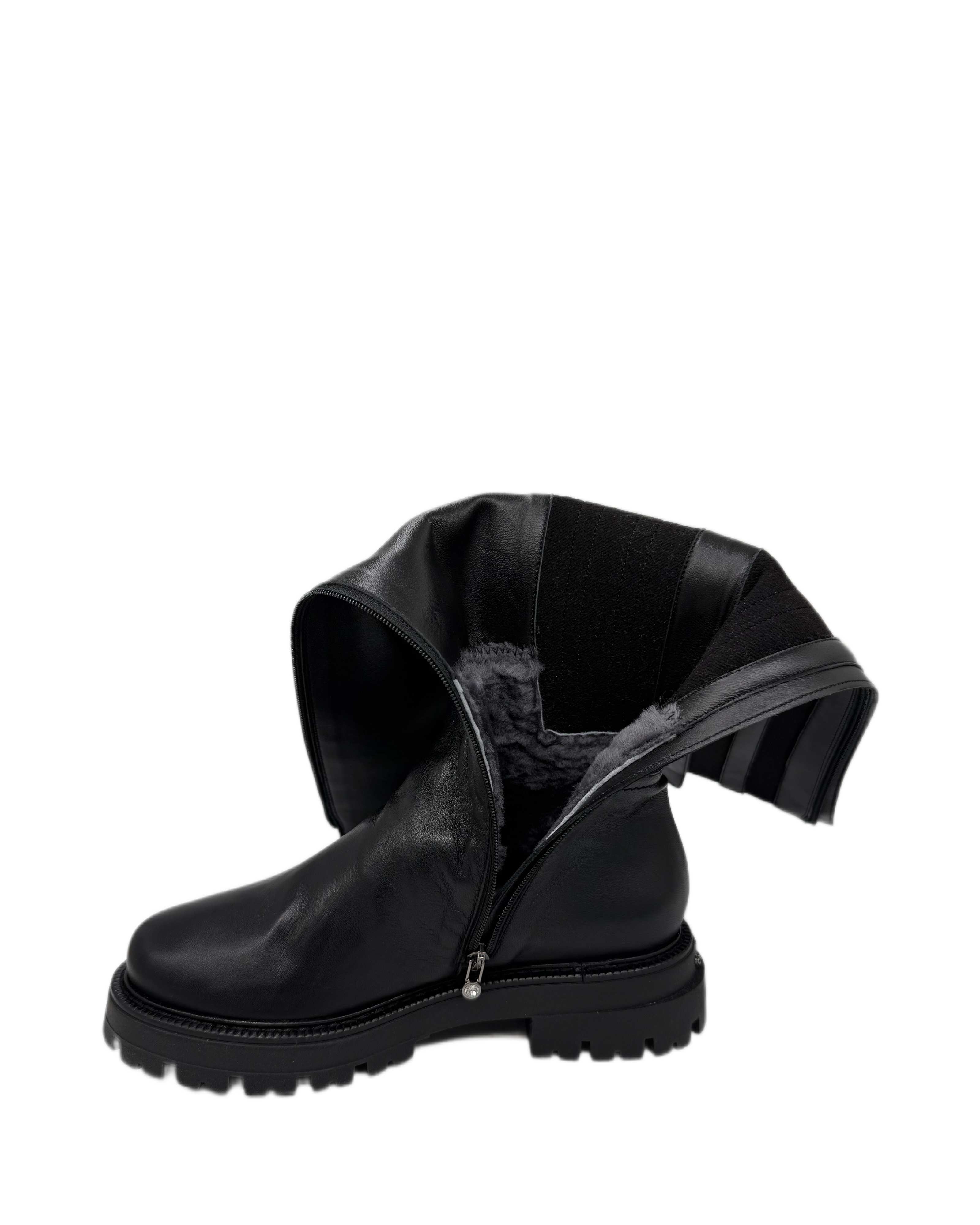 фото Mara 362 nappa nero